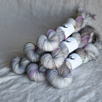 Black Elephant Singles Fingering (A-L)