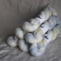 Black Elephant Singles Fingering (M-Z)