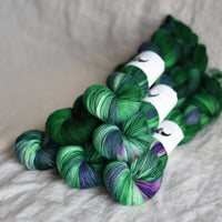 Black Elephant Singles Fingering (M-Z)
