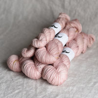Black Elephant Singles Fingering (M-Z)
