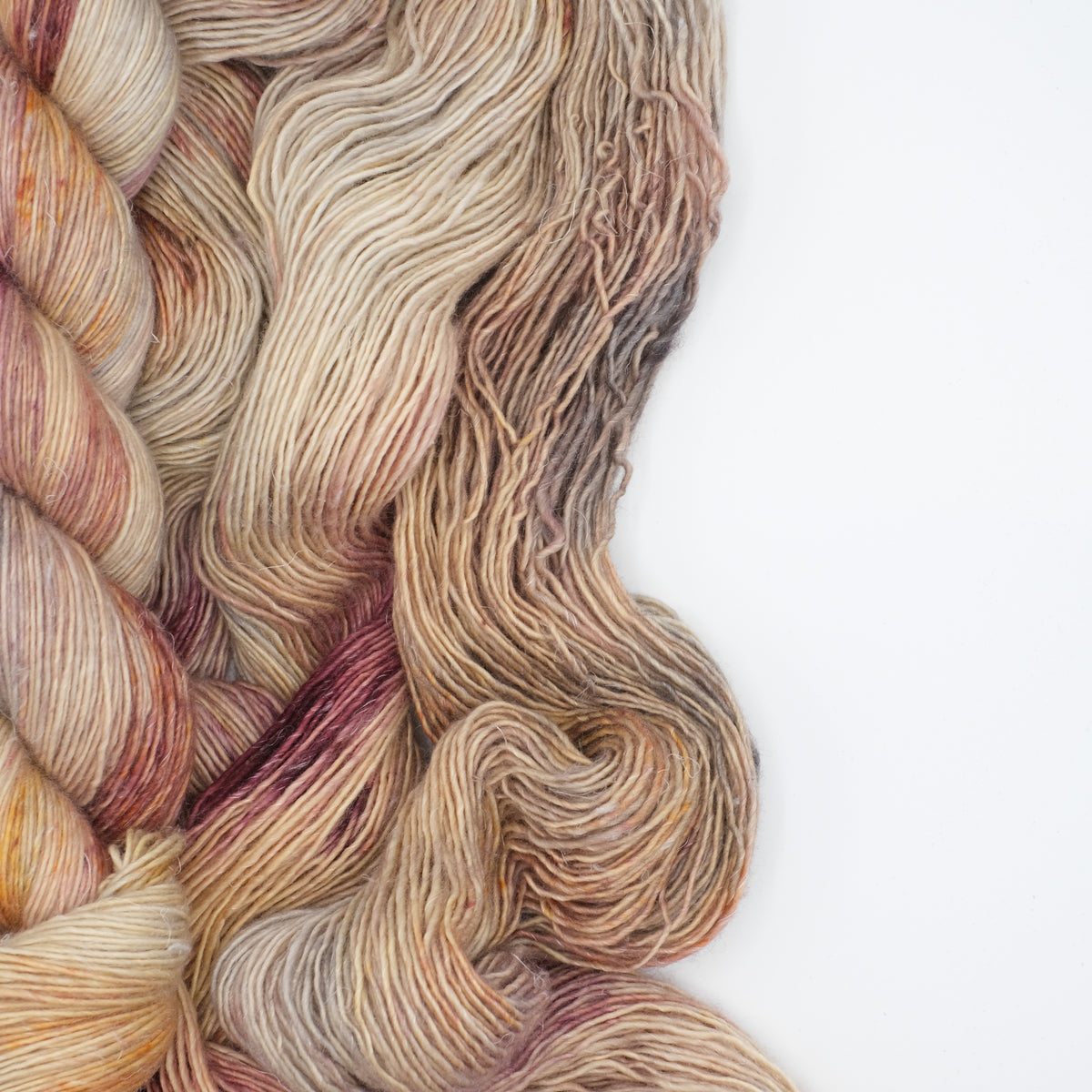 Twisted Willow - Merino Linen Singles Single Ply Canadian Fingering Yarn