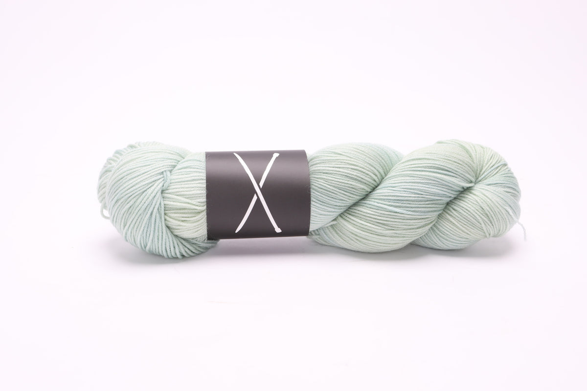 boots by the knitting loft - merino fingering yarn (part 1) frosty mint