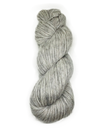 amelie by illimani yarn zl60 grey