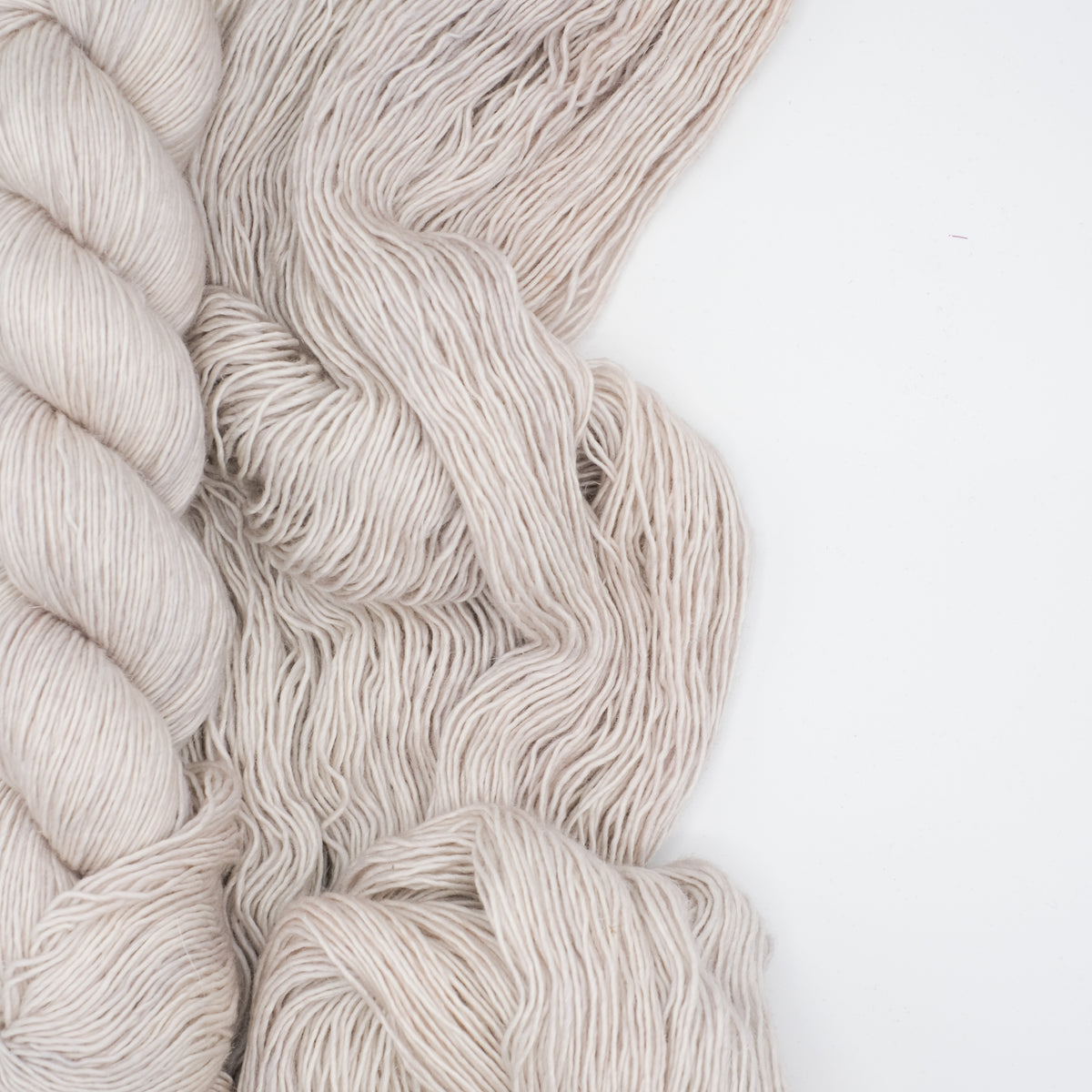 Twisted Willow - Merino Linen Singles Single Ply Canadian Fingering Yarn