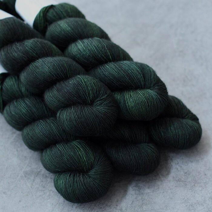 La Bien Aimée - Merino Singles (A-L)