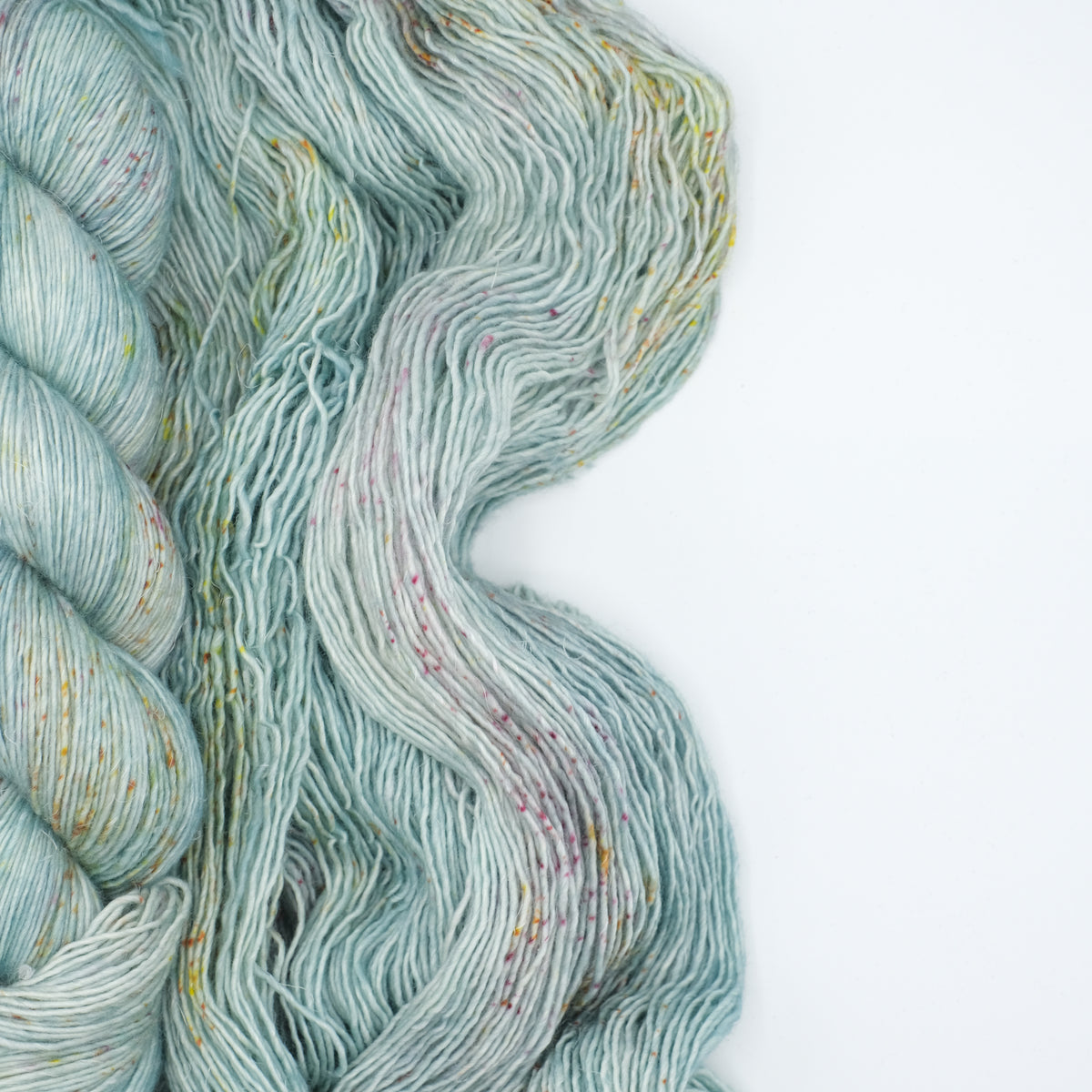 Twisted Willow - Merino Linen Singles Single Ply Canadian Fingering Yarn