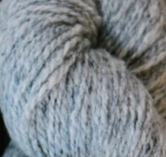 biches & bûches - le gros lambswool light grey lambswool
