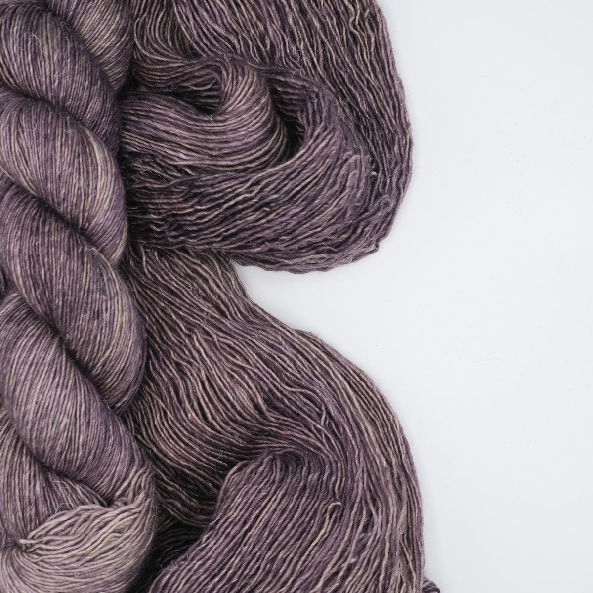 Twisted Willow - Merino Linen Singles Single Ply Canadian Fingering Yarn
