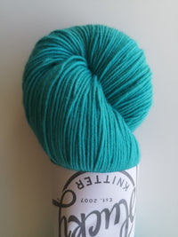 The Plucky Knitter - Primo Fingering (A-G)
