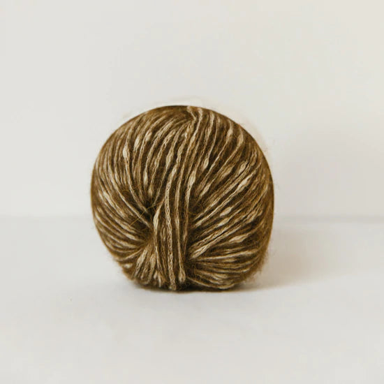 biches & bûches - le coton & alpaca dark gold