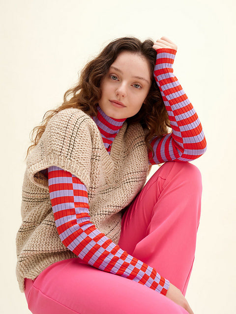 52 Weeks of Easy Knits by Laine Magazine