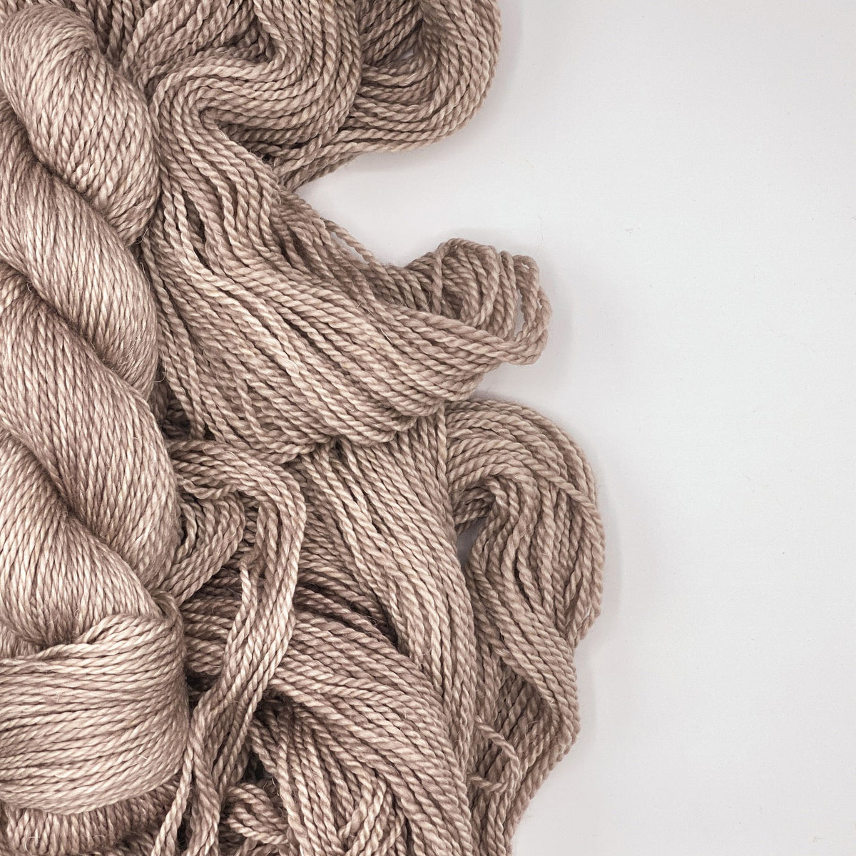 Twisted Willow - Merino Linen Singles Single Ply Canadian Fingering Yarn
