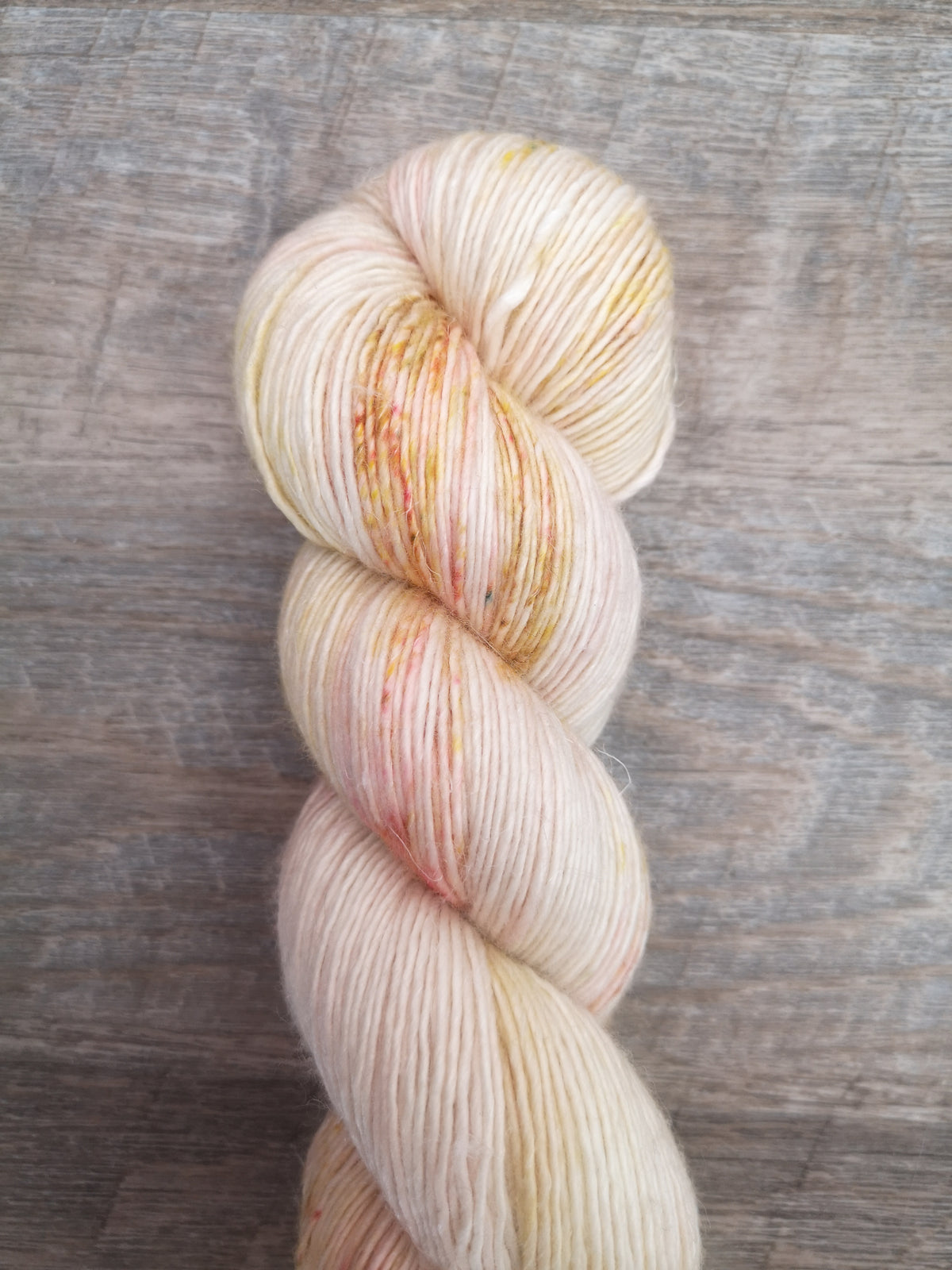 Twisted Willow - Merino Linen Singles Single Ply Canadian Fingering Yarn
