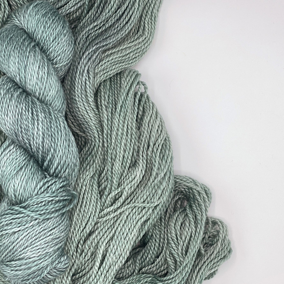 Twisted Willow - Merino Linen Singles Single Ply Canadian Fingering Yarn