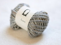 (vi)laines yarnlings - chaussettes sock sugared almonds at weddings