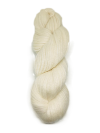 amelie by illimani yarn sfn10 (b0) white