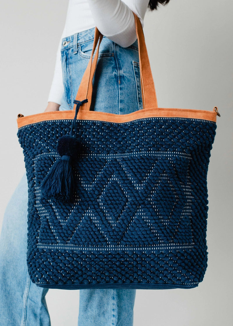 Panache Apparel Co. - Diamond Pattern Tote