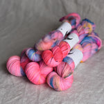 Black Elephant Singles Fingering (A-L)