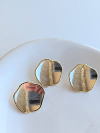 Metal / Metal Look Buttons