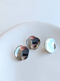 Metal / Metal Look Buttons