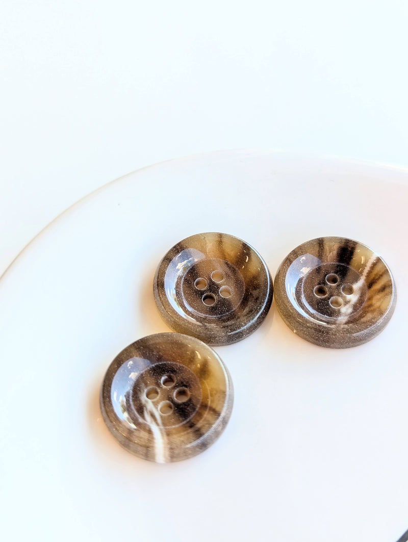 Plastic Buttons