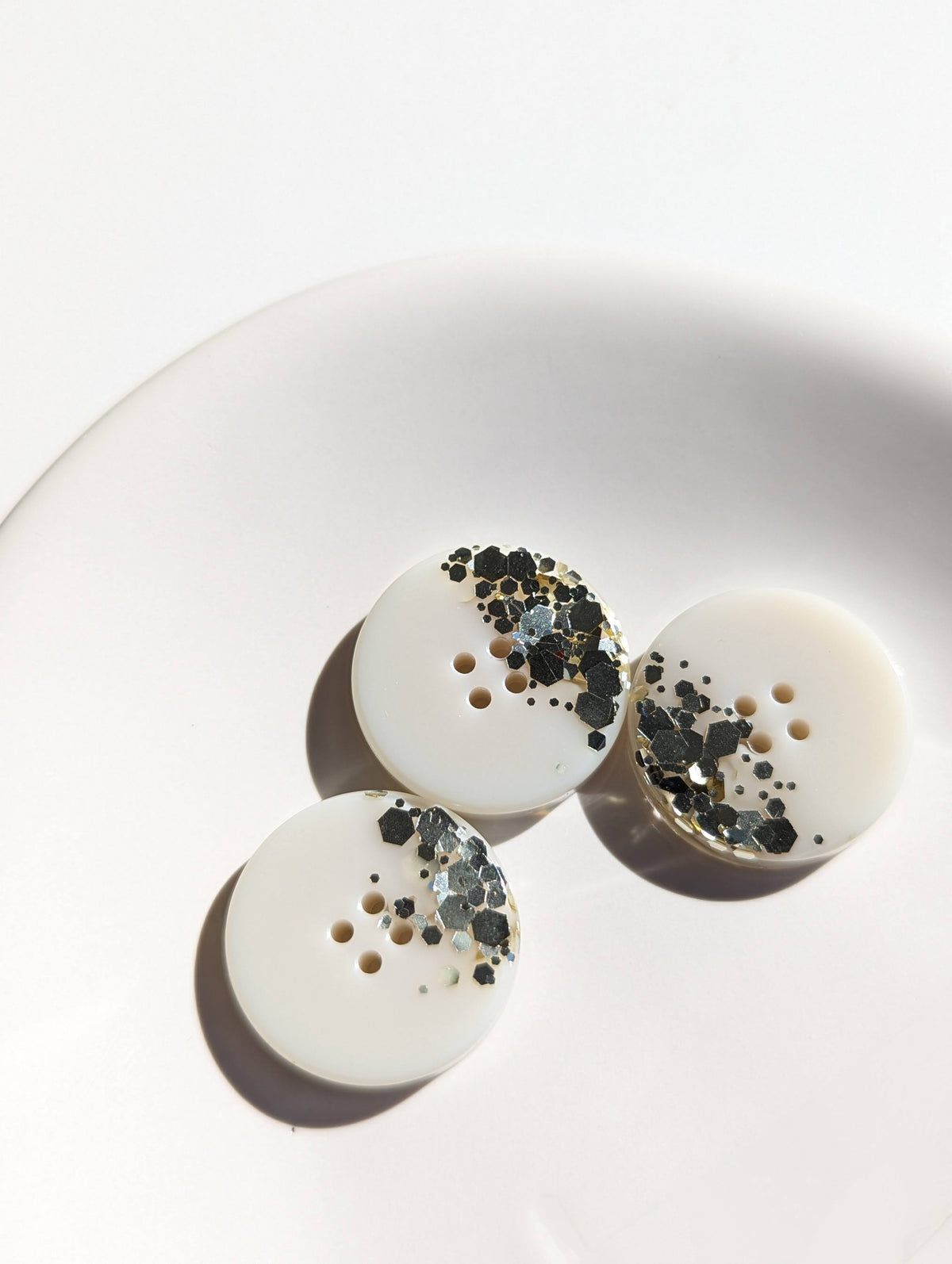 Demi Bougie Buttons