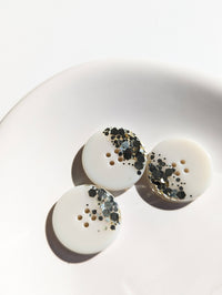 Demi Bougie Buttons