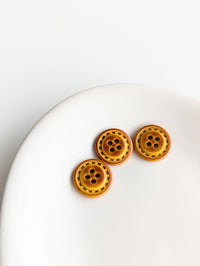 Plastic Buttons