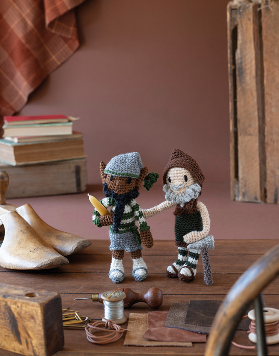 Crochet Fairy Tales: Cottage Stories
