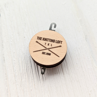 The Knitting Loft Needle Threading Helper