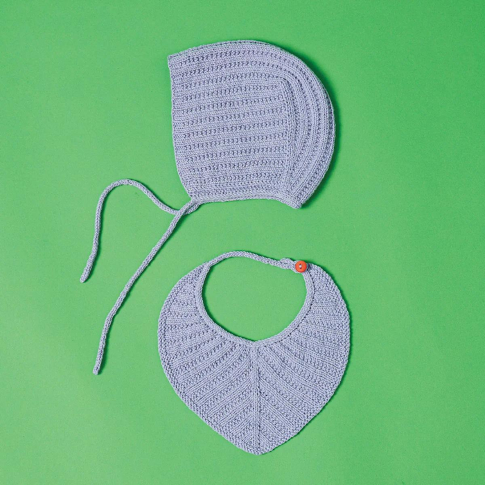 Kit Couture - Eldey Knit Kiss Bonnet & Bib Baby Kit