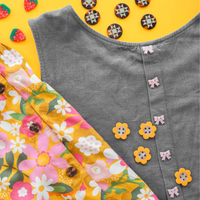 Sarah Hearts Buttons