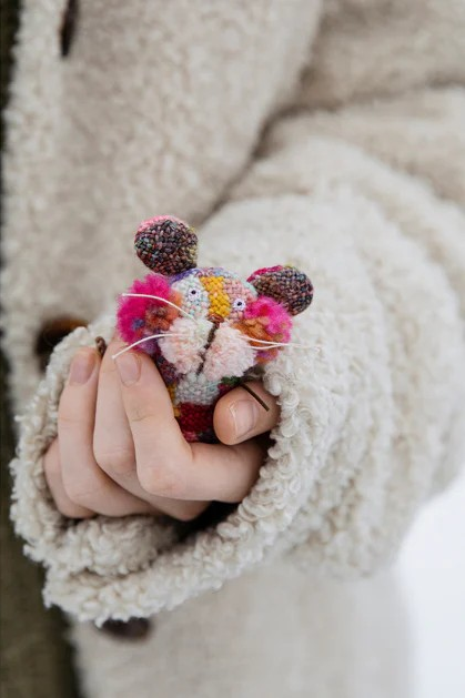 Tiny Friends: A Guide to Mosaic Embroidery