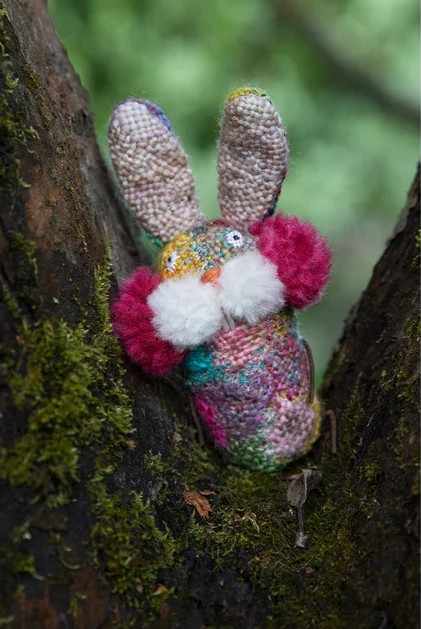 Tiny Friends: A Guide to Mosaic Embroidery