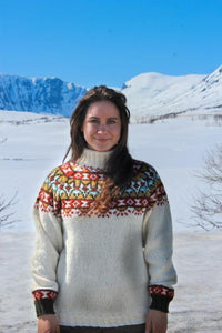 Wilderness Knits for The Great Outdoors by Linka Nuemann