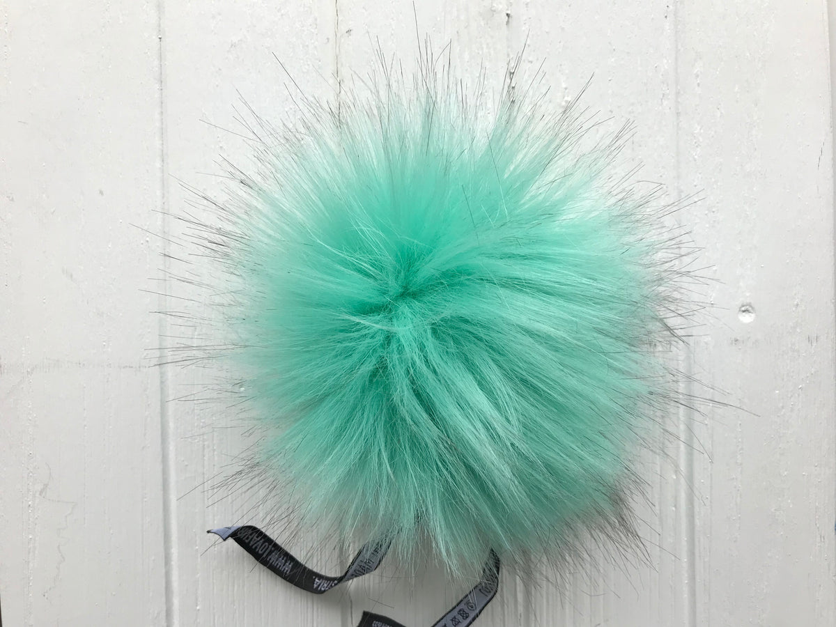 LOVaFUR Large Pom Poms