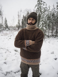 Wilderness Knits for The Great Outdoors by Linka Nuemann