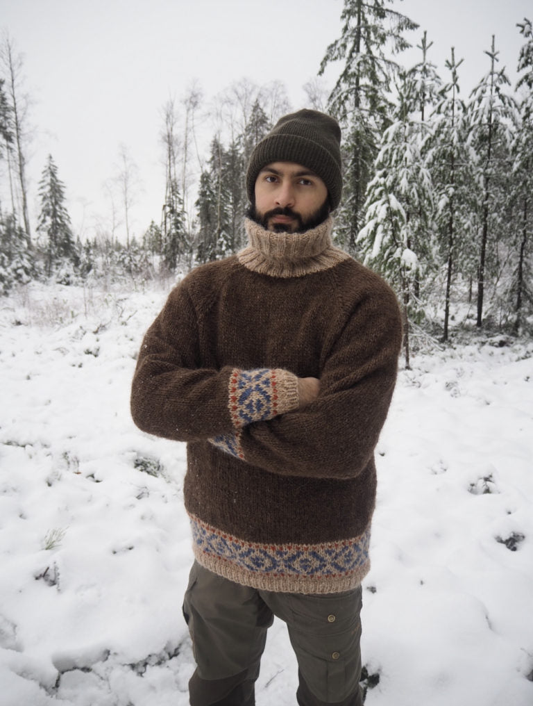 Wilderness Knits for The Great Outdoors by Linka Nuemann