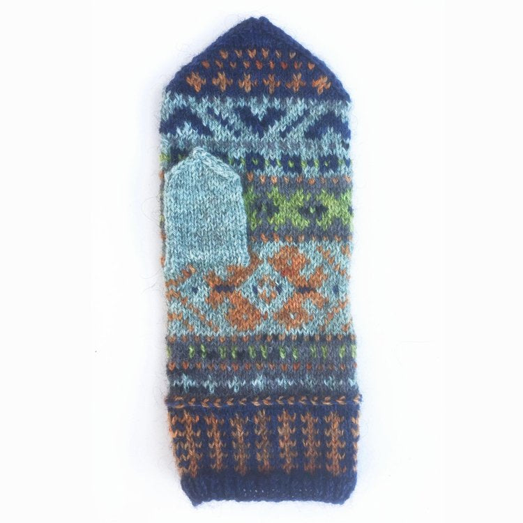 Color & Knit, Mittens by Aleks Byrd