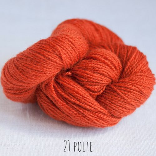 Tuku Wool 2-ply orange yarn