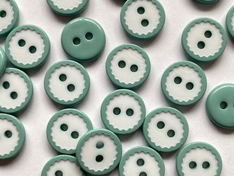buttons 4721 turquoise scallop edge (12mm)