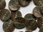 buttons 4734 brown & green streaks (18mm)