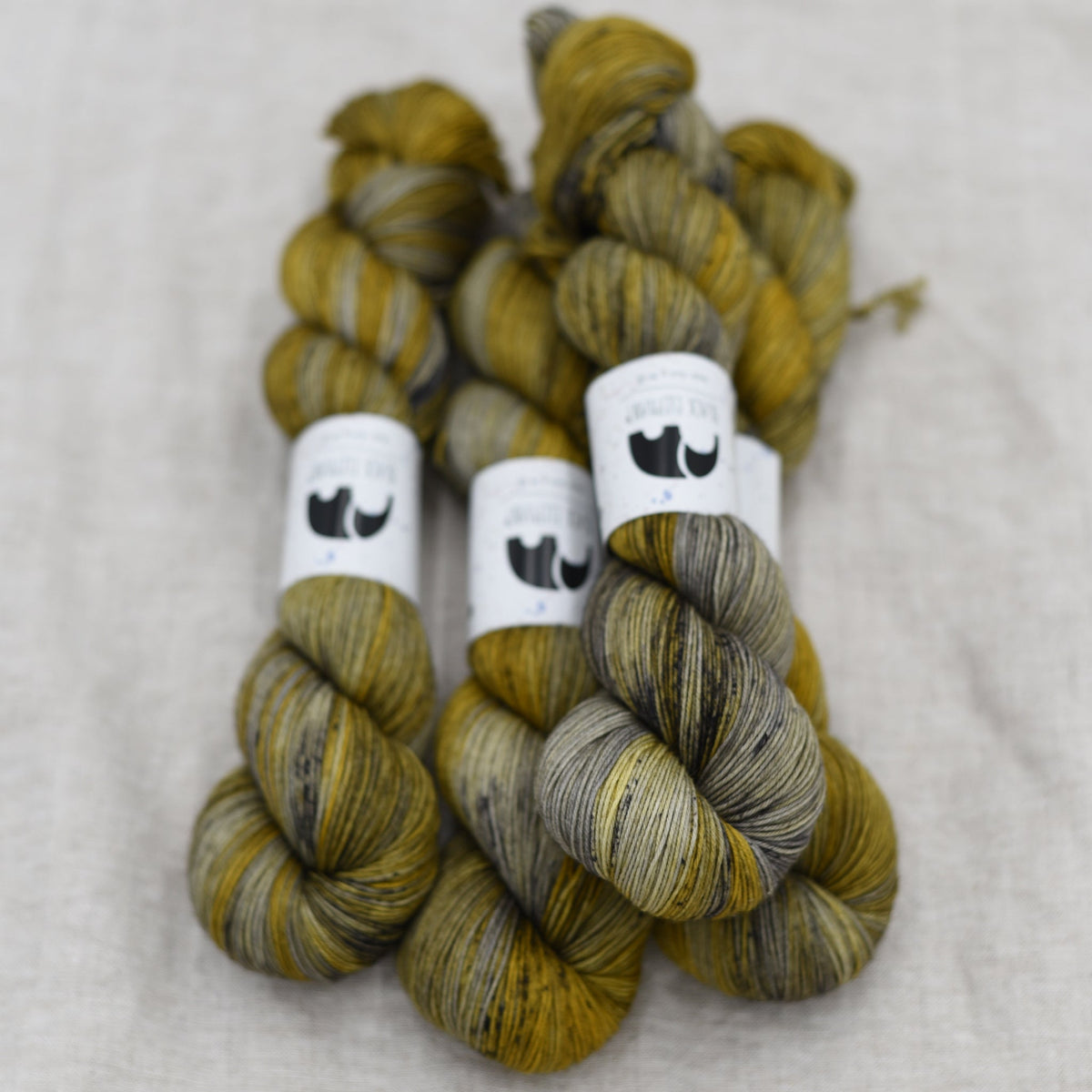 black elephant singles fingering concrete & gold