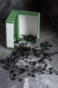 Merchant & Mills Fine Black Safety Pins