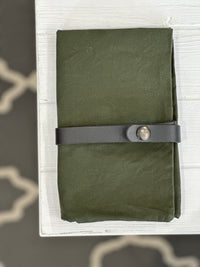 LOVaFUR Needle Case