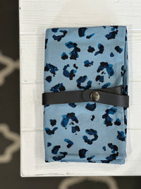 LOVaFUR Needle Case