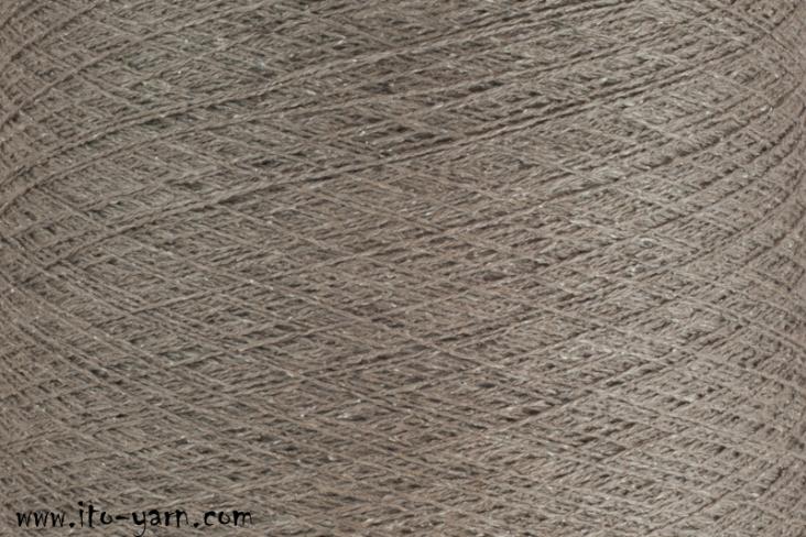 Kinu Triangular Shawl Kit