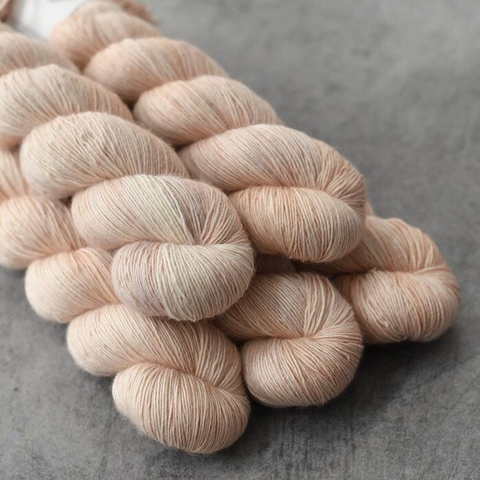 La Bien Aimée - Merino Singles