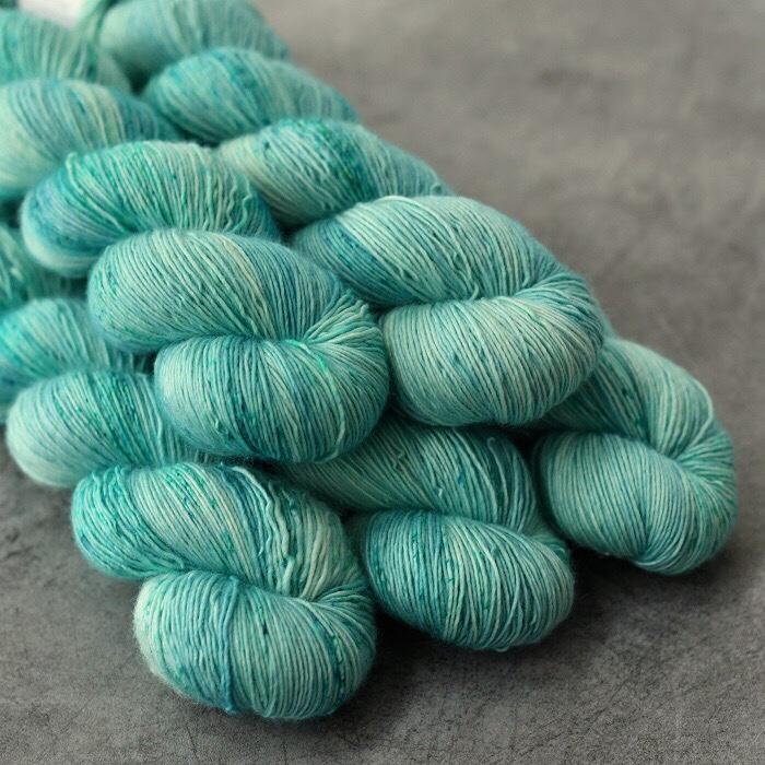 La Bien Aimée - Merino Singles