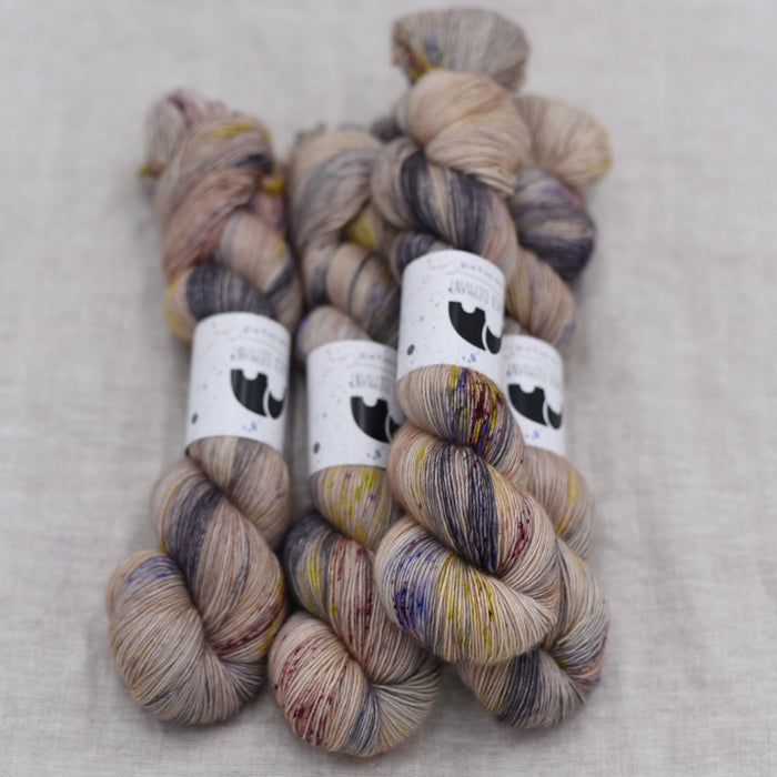 Black Elephant Singles Fingering (M-Z)